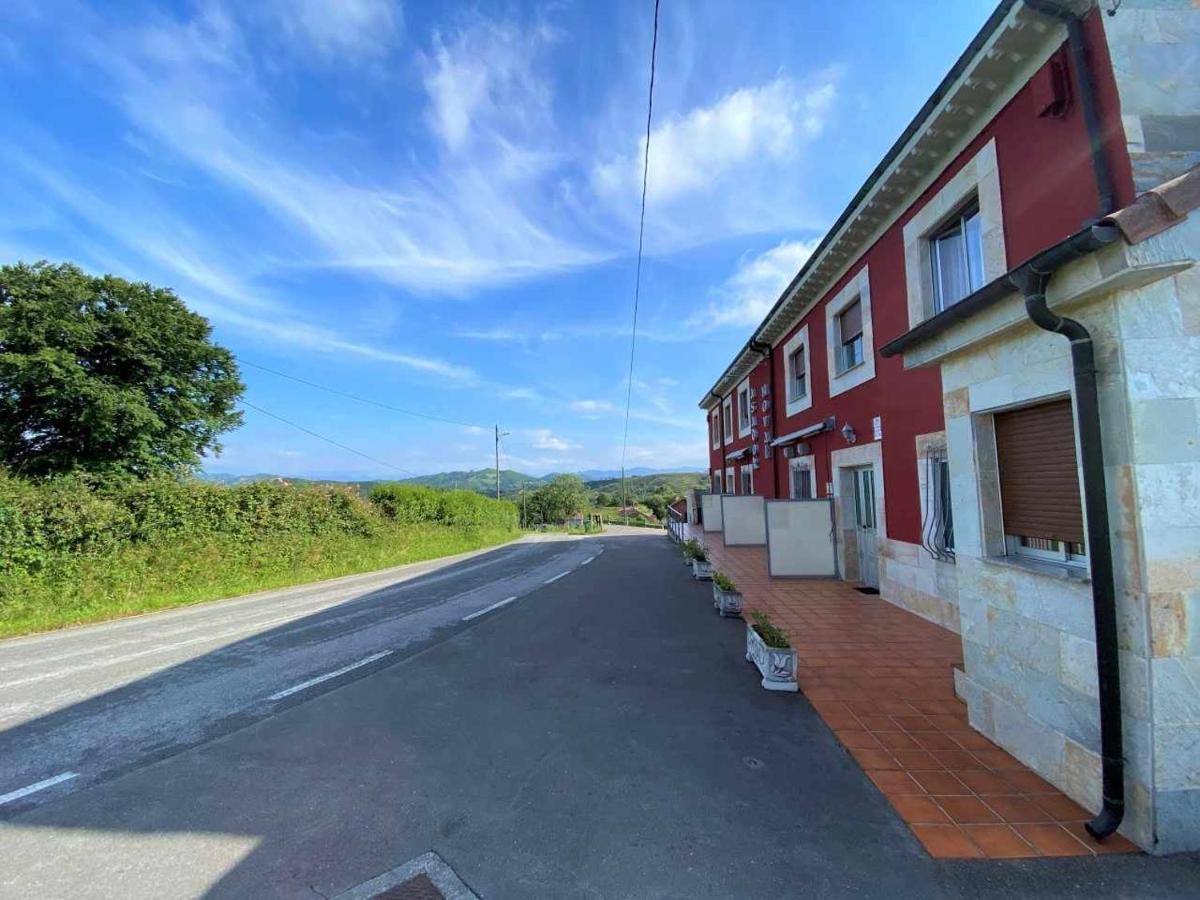Appartamento Casa Noval Zona Rural En El Centro De Asturias Bimenes Esterno foto
